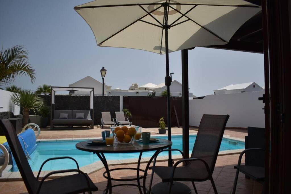 Villa Manuel -Lanzarote 普拉亚布兰卡 外观 照片