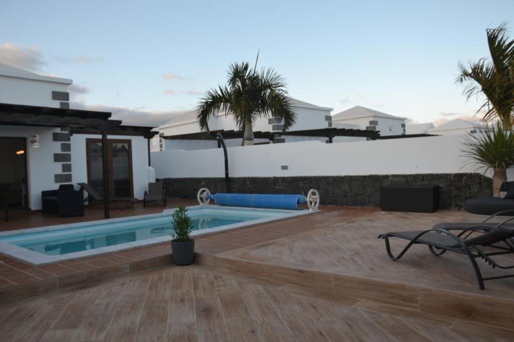 Villa Manuel -Lanzarote 普拉亚布兰卡 外观 照片