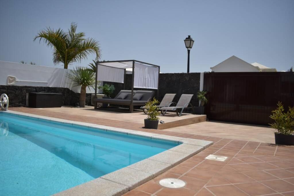 Villa Manuel -Lanzarote 普拉亚布兰卡 外观 照片